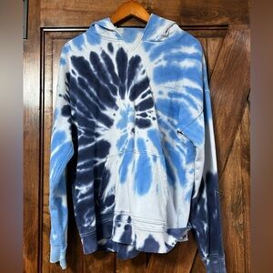 GAP Blue and White Tie-Dye Hoodie